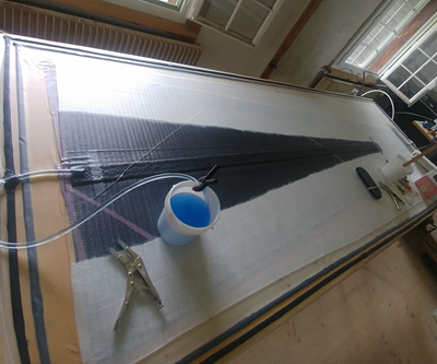 A highly-manufacturable, high-performance hang glider